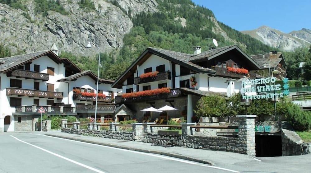 Hotel Del Viale Courmayeur Exterior photo